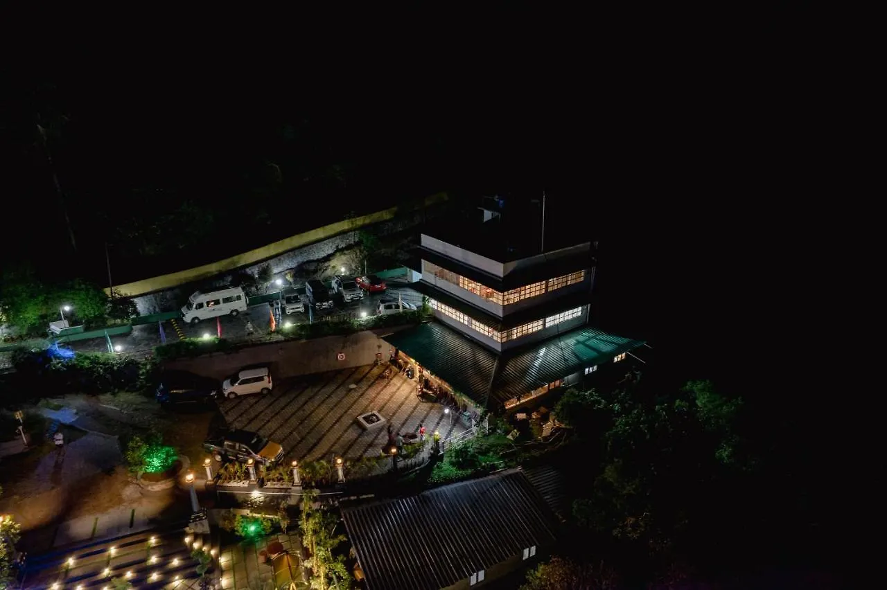 Rock Hut Tabor Hills Resort Vagamon