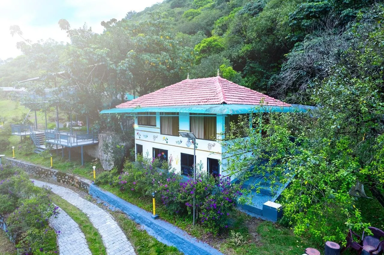 Rock Hut Tabor Hills Resort Vagamon